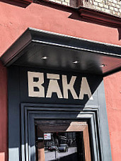 Bāka, Bārs