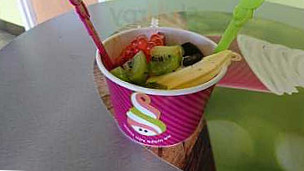 Menchie's Frozen Yogurt