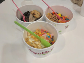 Yogurtland