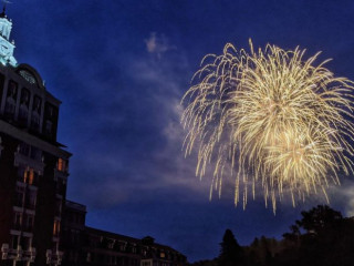 Special Events Dining At Omni Homestead