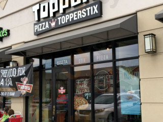 Toppers Pizza