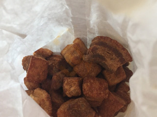 Hebert's Boudin And Cracklins