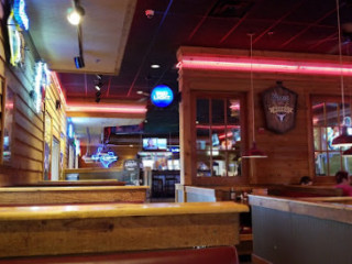 Logan's Roadhouse