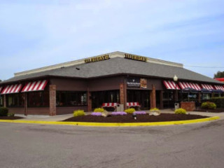 TGI FRIDAYS - Richmond (W Broad St)