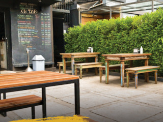 restaurant image