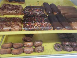 Daylight Donuts