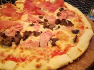 Novecento Pizza