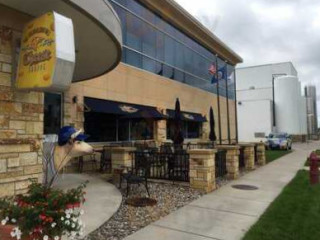 Friendly Confines Cheese Shoppe