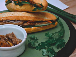 Bodhileaf Banh Mi Food Cart