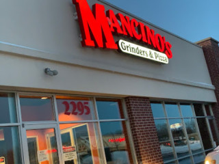 Mancino's Grinders Pizza