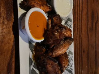 Smokey Bones Fire Grill