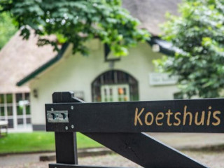 Het Koetshuis