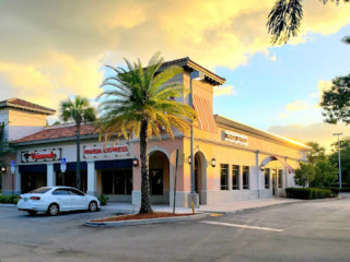 restaurant image