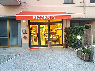 Pizzeria La Rustica