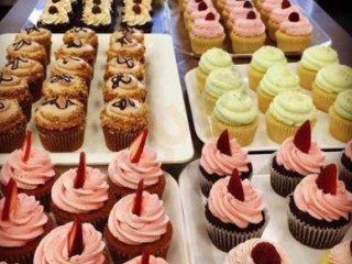 Mia Bella Cupcakes