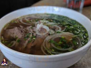 Pho Le