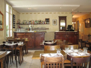 restaurant image
