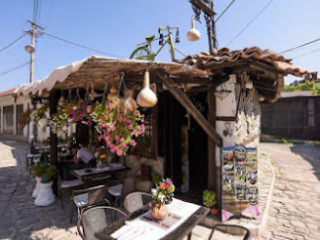 Taverna Kala