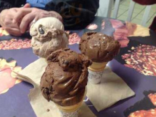 Kilwin's Chocolate And Ice Cream