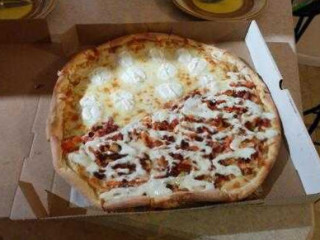 Brother's Pizza