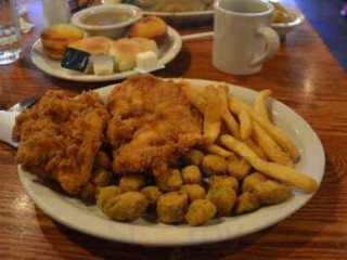 Cracker Barrel Old Country Store