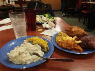 Golden Corral Restaurant