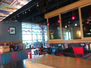 Red Robin Gourmet Burgers And Brews