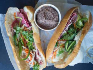 Thanh Huong Sandwich