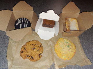 The Cake Box