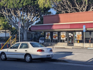 Winchell's Donut House