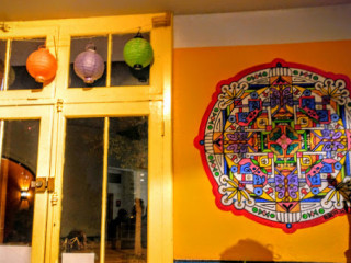 restaurant image