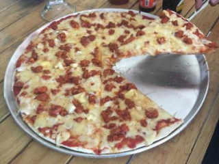 Cabaña's Pizza