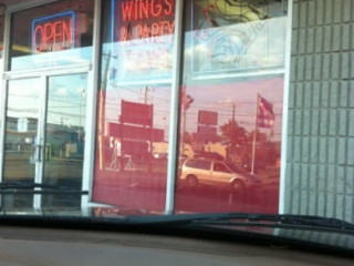 restaurant image