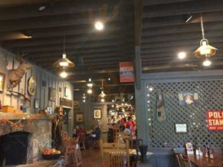 Cracker Barrel Old Country Store