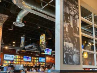 Bj's Brewhouse