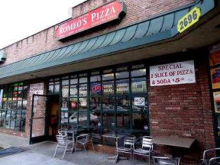 Romeo's Pizza