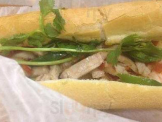 Nhu Lan Sandwich Shop