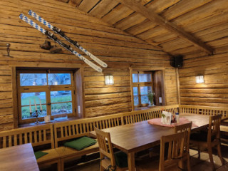 Almhütte Goaßstoi