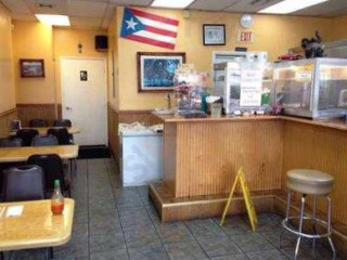 Victoria's Borinquen Cafe