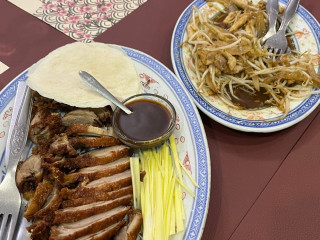 Wei Ya Yuan