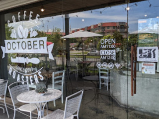 October Coffee Roasters (latitud 6)