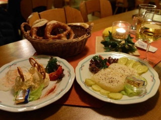 Weingut Weilbächer Gutsausschank Klosterhof