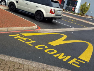 Mcdonald's Shall Cross Drive-thru