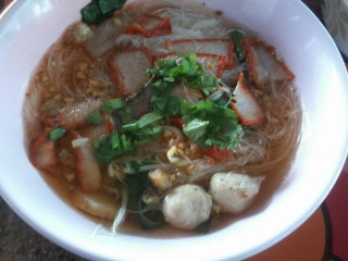 ก๋วยเตี๋ยวเรือนายขุนเดช