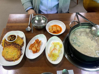 양지말뫼막국수