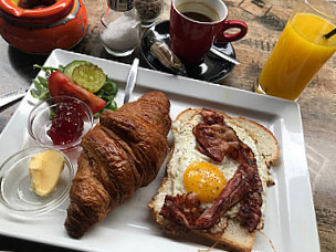 Lunchroom Aert Van Nes