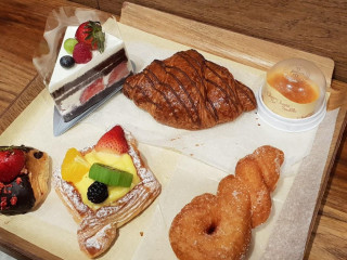 Paris Baguette