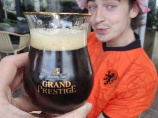 De Hertogh Eten Drinken