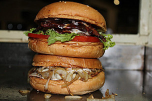 Buffalo Burger Food Truck