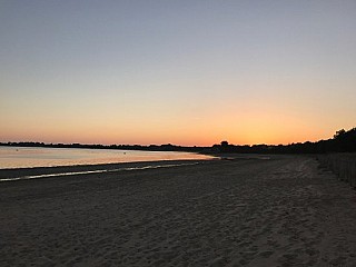 Wind Beach - les pieds dans l'eau